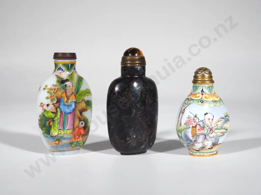 Three Oriental Snuff Bottles  Image 1++