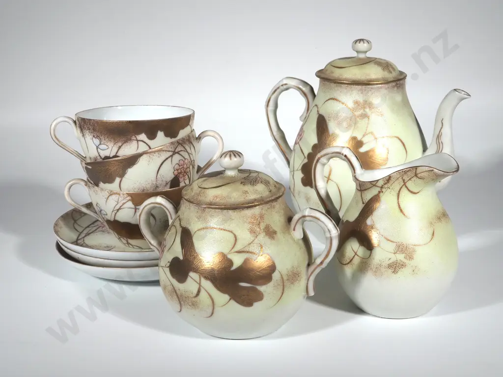 Oriental Egg Shell Tea Set with Water Lilly Decoration Image 1++