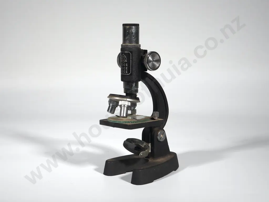 One Cased Small Child's  Microscope Image 1++