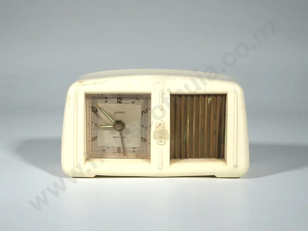 Bakelite Musical Alarm Clock Image 1++