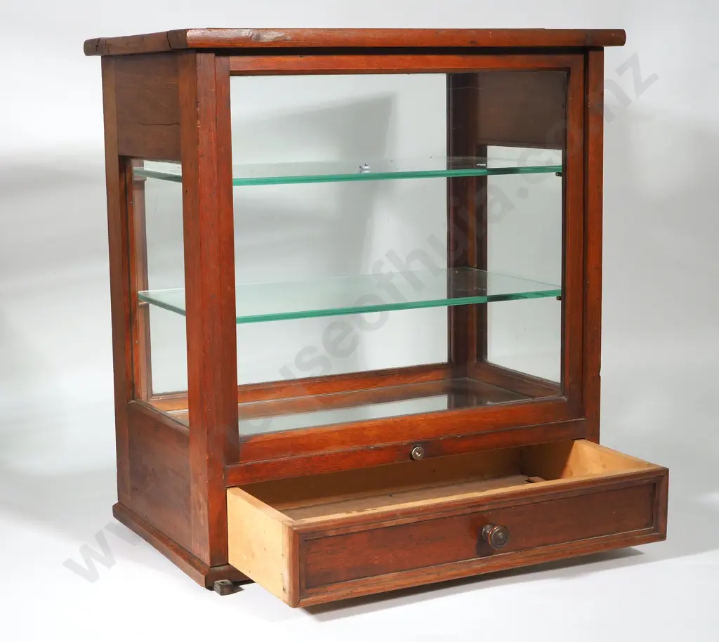 Vintage Three Glass Shelf Small Display Cabinet  Image 1++