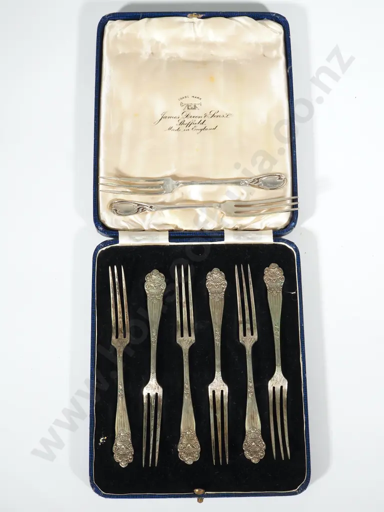 Two Cased Unmatched Sets of Silver Plate Dessert Forks  & Two Cased Sets of Silver Plate Teaspoons Image 1++