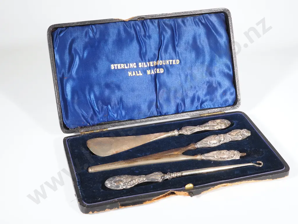 Antique Cased Sterling Silver Shoe Horn, Boot Hook and Glove Stretcher Set A/F Image 1++