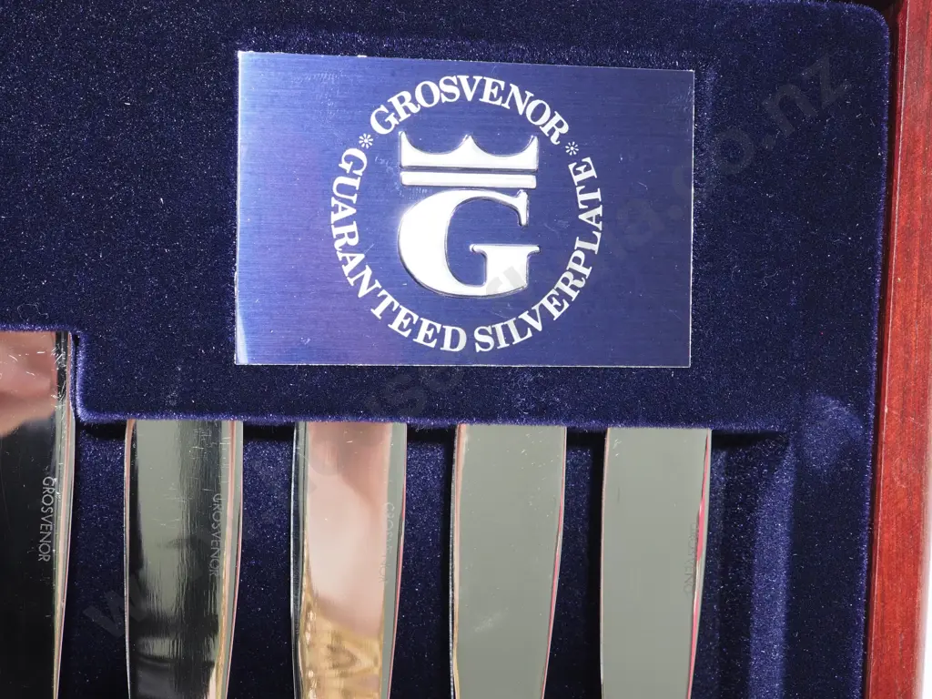 Canteen of Grosvenor Plate Cutlery - As New Image 1++