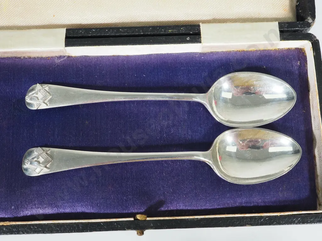 Two Masonic Cased Sterling Silver Teaspoons  Image 1++