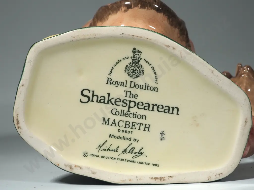 Royal Doulton Large Character Jug "Macbeth " D6667 Image 1++