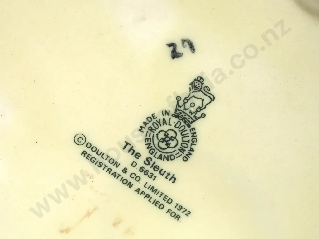 Royal Doulton Large Character Jug "The Sleuth" D6631 Image 1++