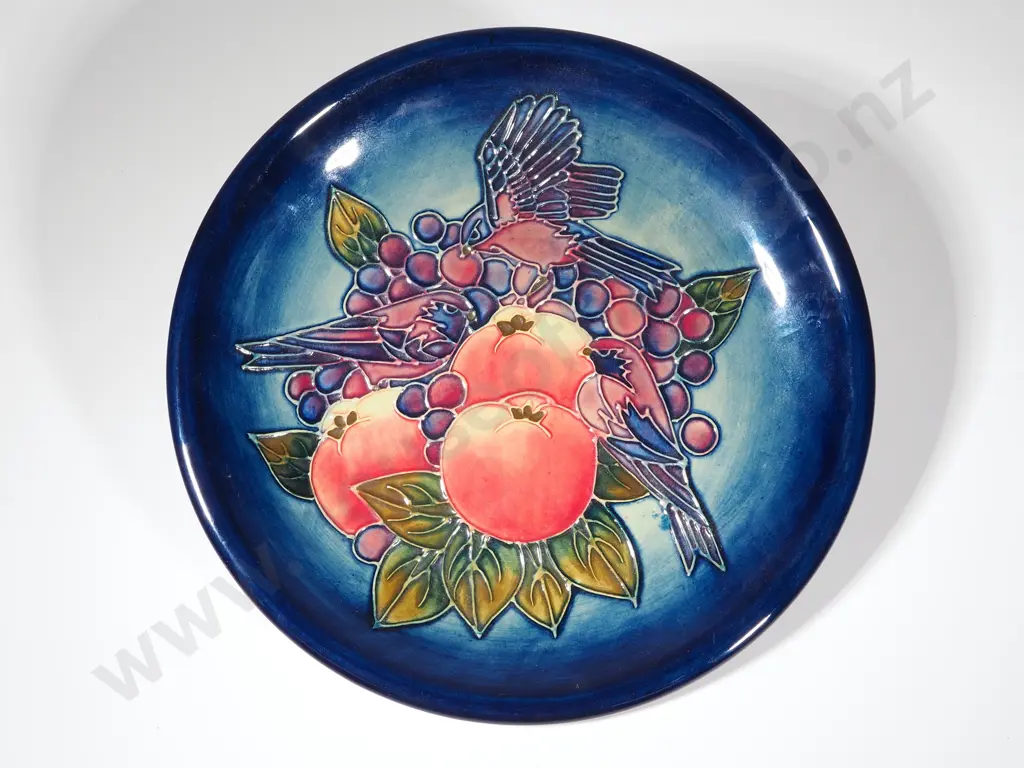 Moorcroft Plate "Blue Finch" Designer Sally Tuffin. Diameter 260mm Image 1++