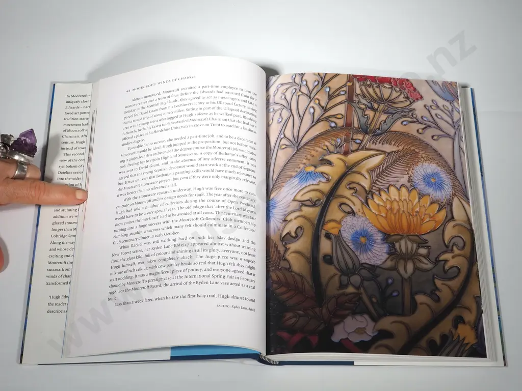 Book "Moorcroft Winds of Change" Fraser Street, WM Publications Image 1++