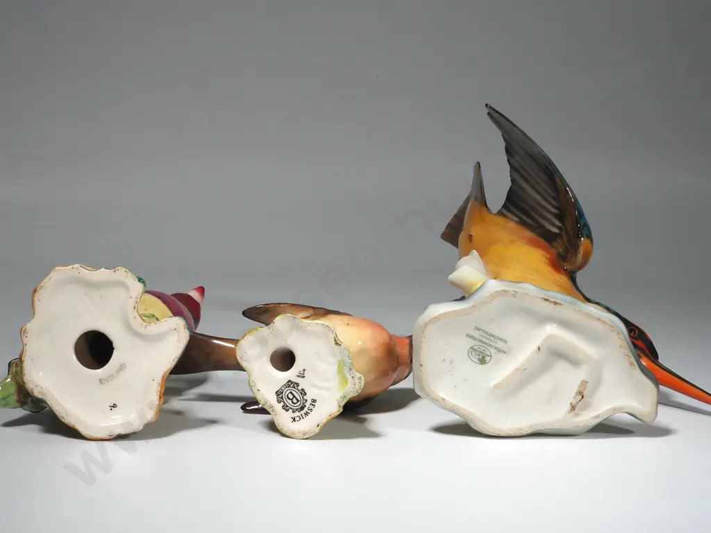 Hutschenreuther Hummingbird and Two Small Beswick Birds  Image 1++