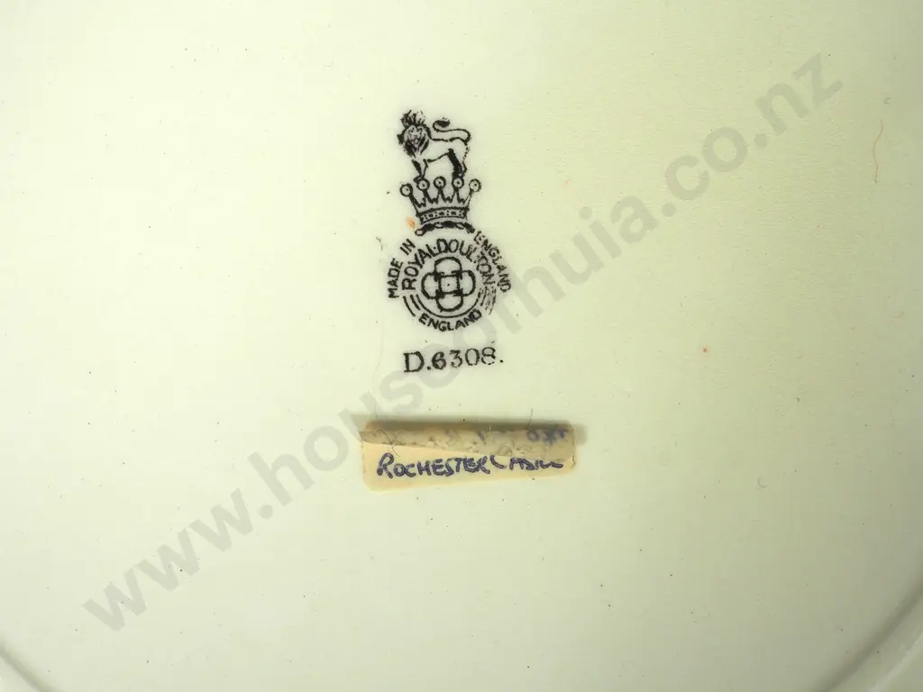 Two Royal Doulton Plates - Rochester Castle and Australia Scene Depicting Logging Image 1++