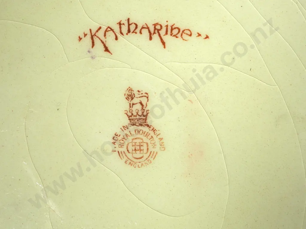 Royal Doulton Plate "Katherine" and a Royal Doulton Country Scene Plate Image 1++