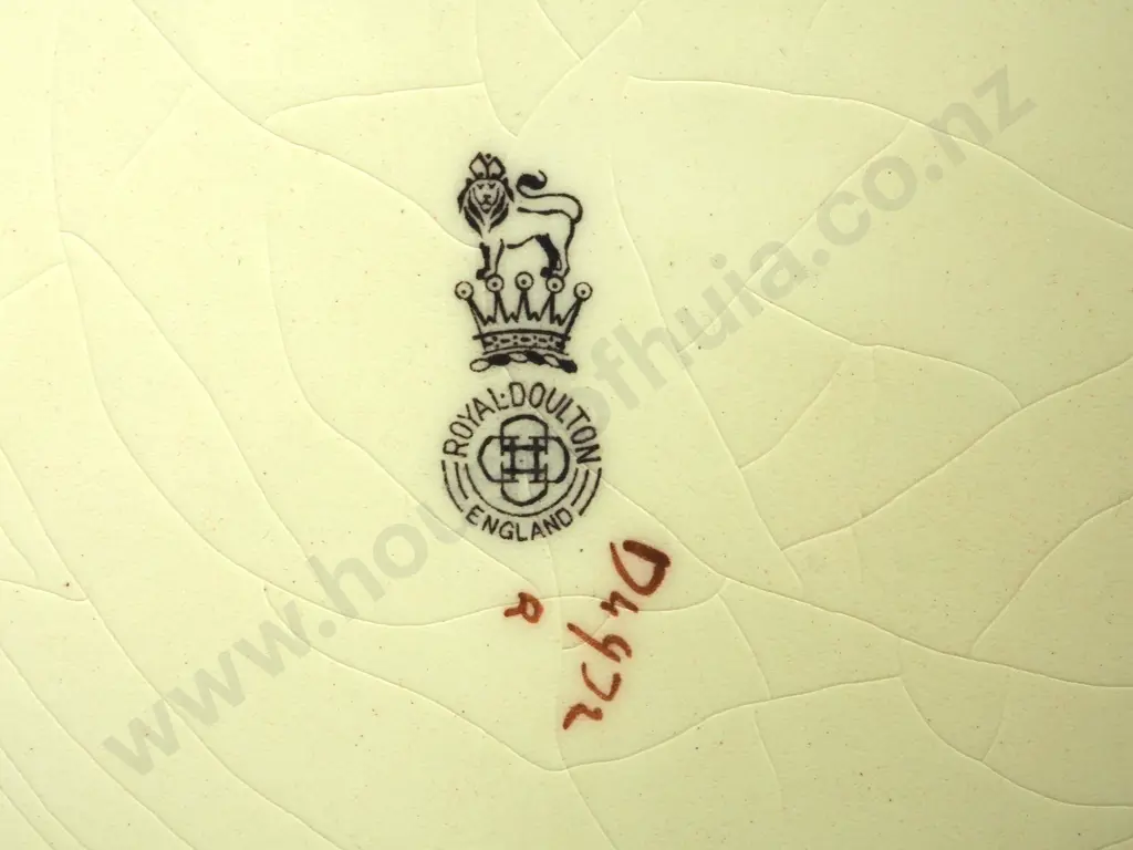 Royal Doulton Plate "Katherine" and a Royal Doulton Country Scene Plate Image 1++