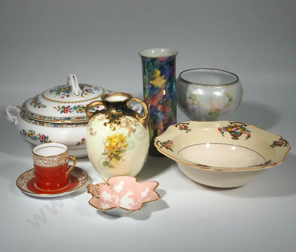 Hancock Bowl, Coalport Tureen "Ming Rose A/F, Empire Ware Vase Image 1++