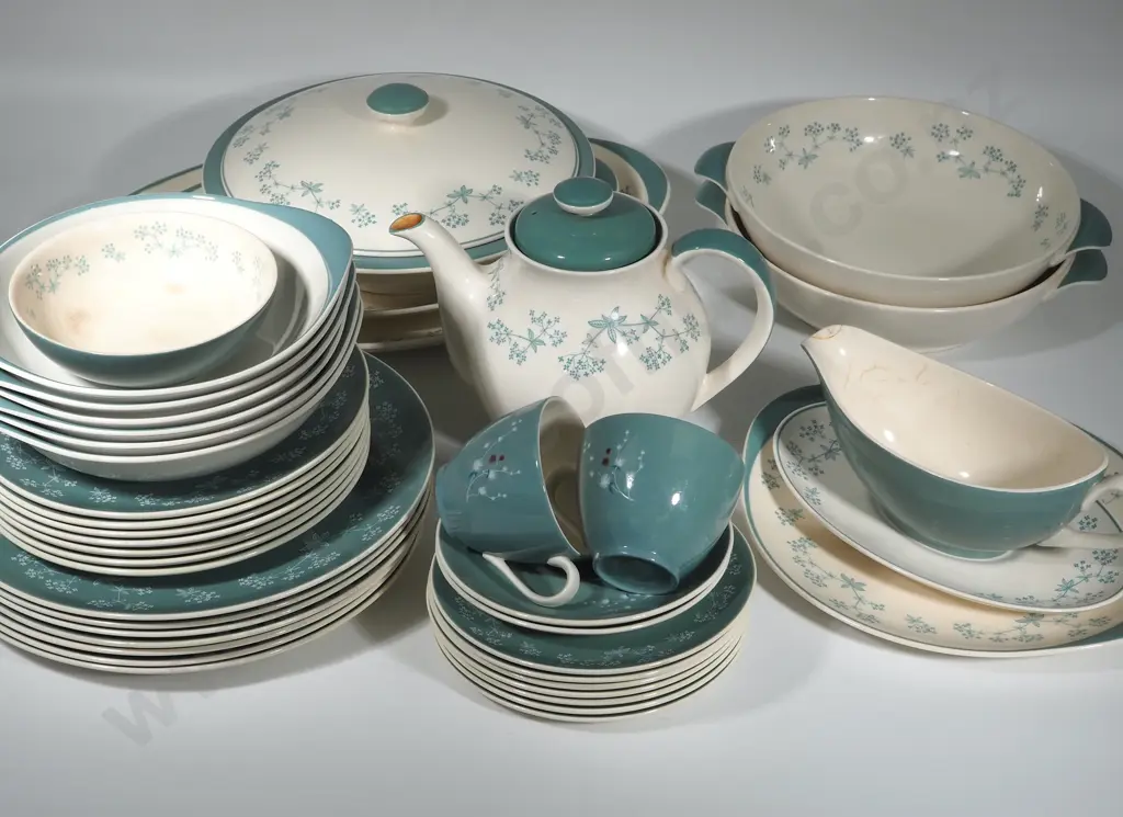 Royal Doulton Dinnerset Image 1++