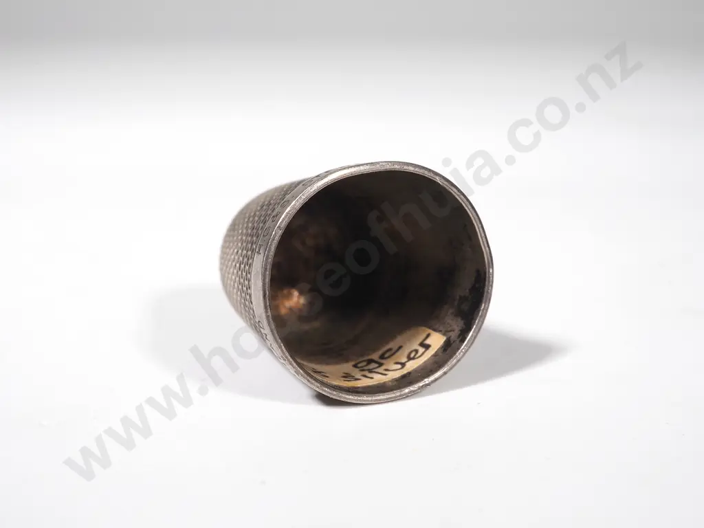Sterling Silver Thimble - Maker: Henry Griffith & Son - "The Spa" Image 1++