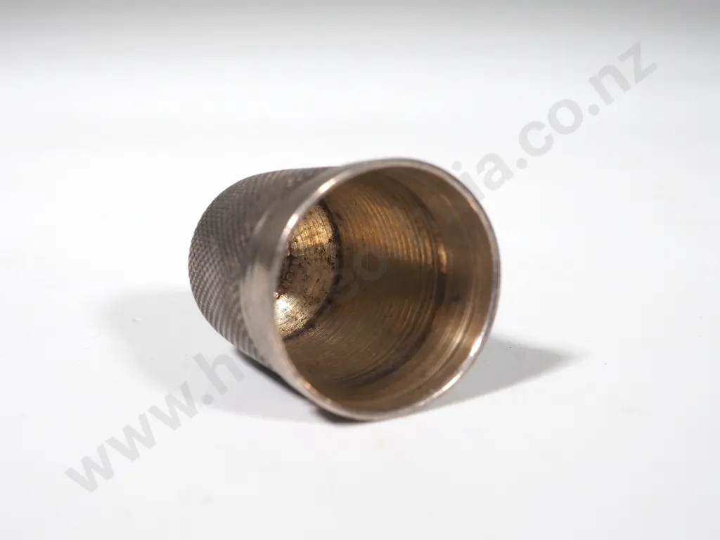 Sterling Silver Thimble - Plain Pattern Image 1++