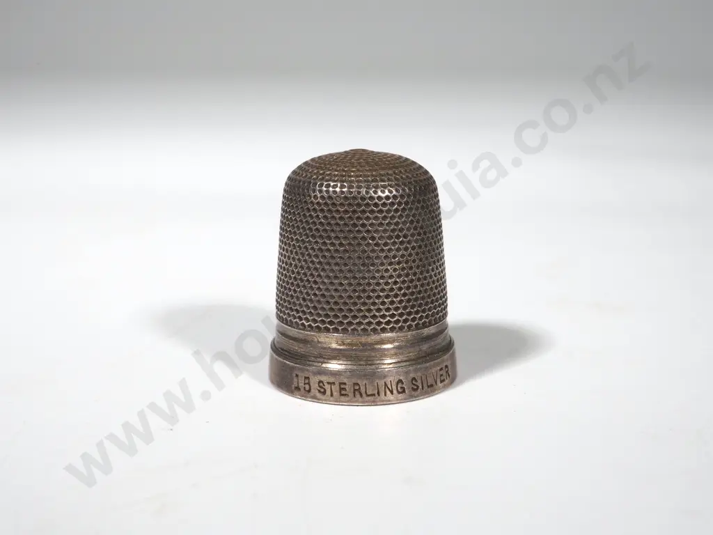 Sterling Silver Thimble - Plain Pattern Image 1++