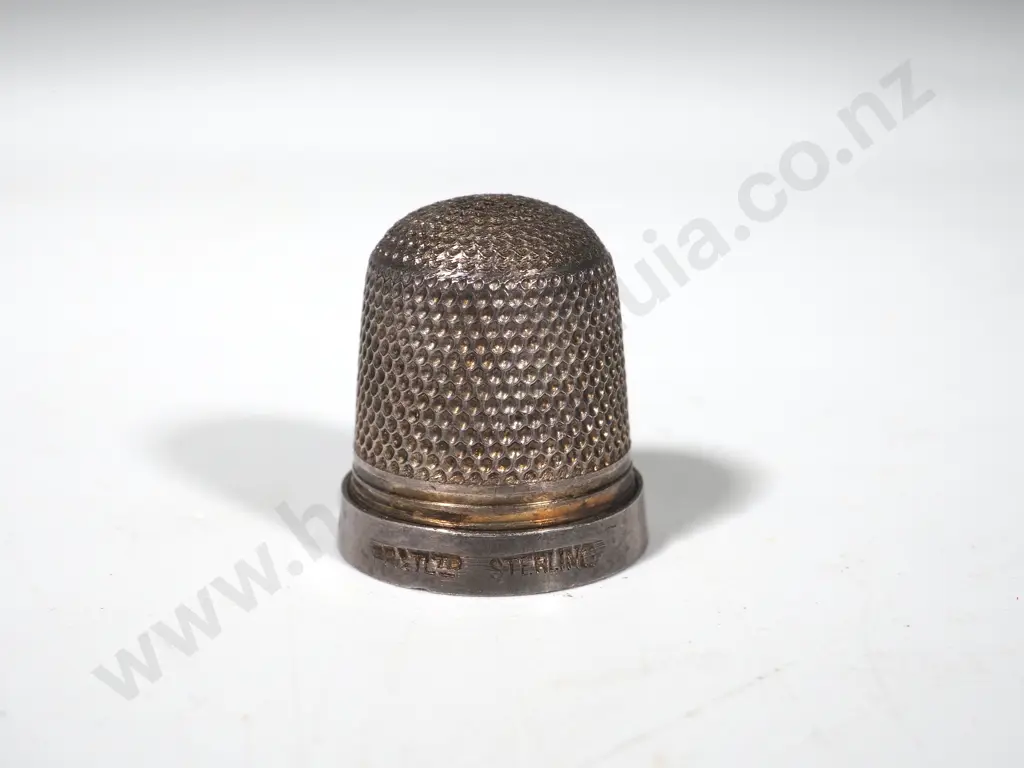 Sterling Silver Thimble - Rim Marked PP&T Ltd Image 1++