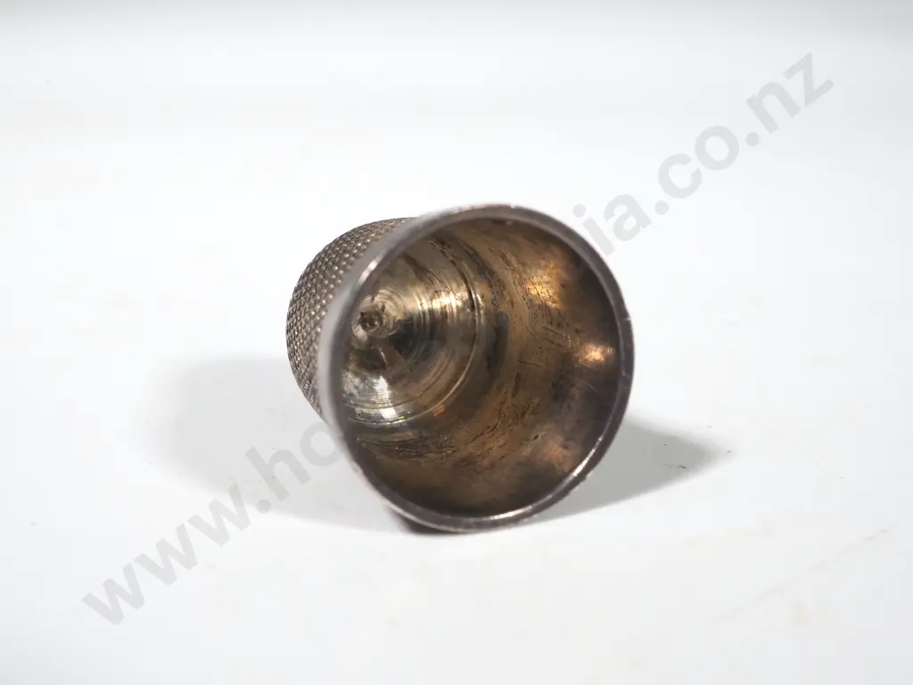 Sterling Silver Thimble - Rim Marked PP&T Ltd Image 1++