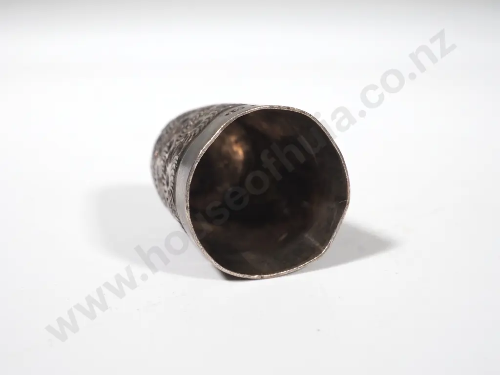 Sterling Silver Thimble - Maker: James Fenton - Birmingham 1910 Image 1++