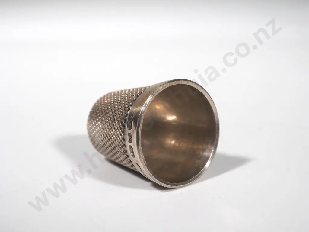 Sterling Silver Thimble: Charles Horner - Birmingham 1890 Image 1++