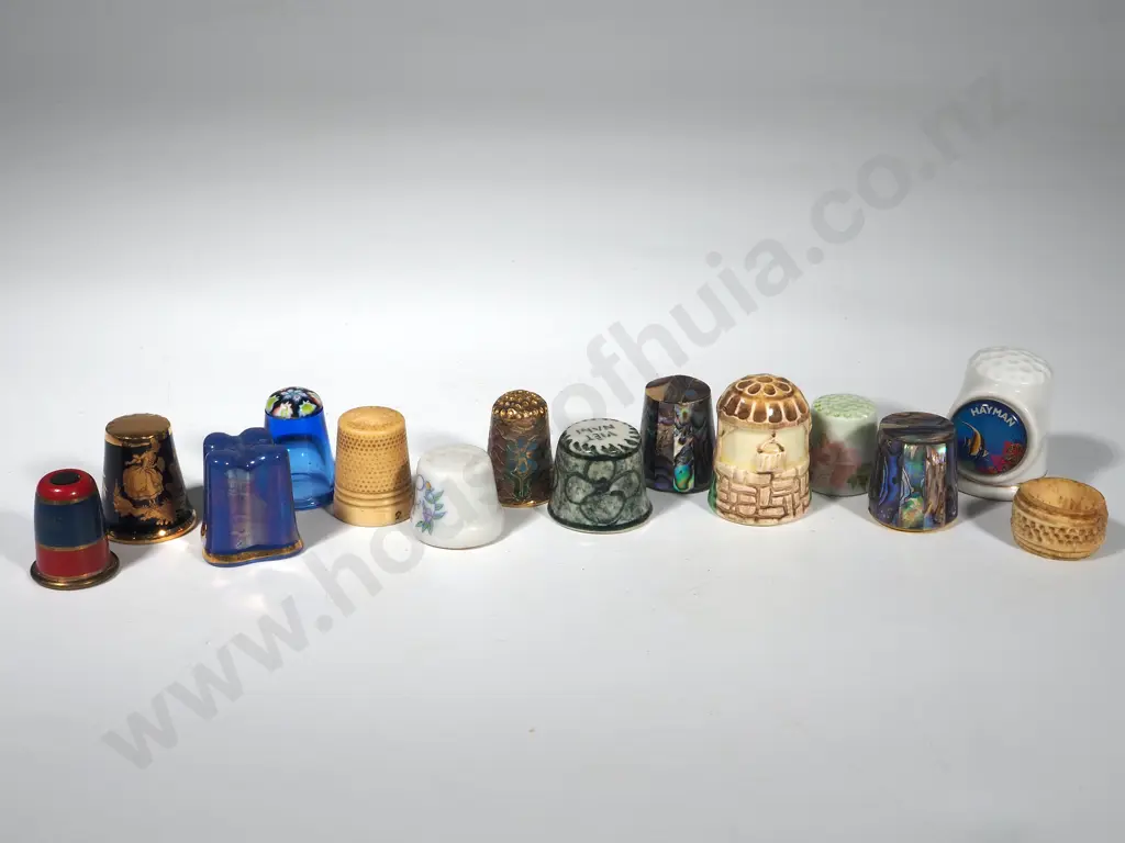 Collection of Thirteen Thimbles Including China, glass, Paua Shell Image 1++