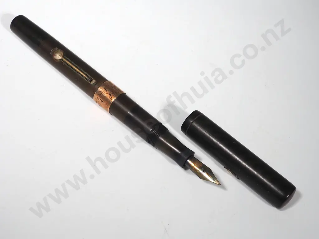 Lot of Three Fountain Pens Image 1++