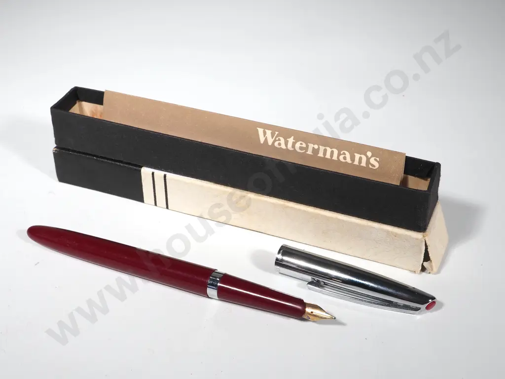 Boxed Vintage Waterman "Ideal" Fountain Pen Image 1++