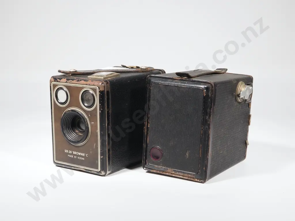 Two Vintage Box Cameras, Brownie and Alfa Image 1++