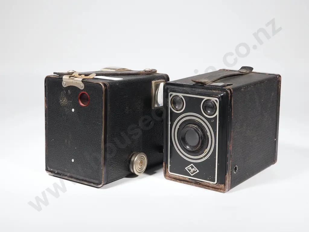 Two Vintage Box Cameras, Brownie and Alfa Image 1++