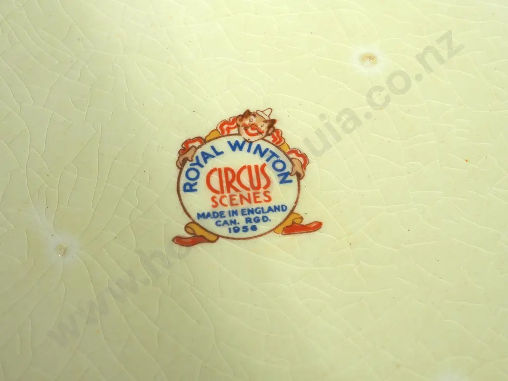 Royal Winton Child's Bowl "Circus Scenes" Image 1++