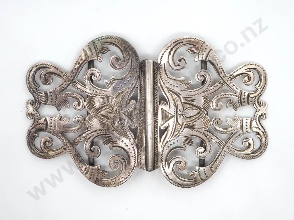 Sterling Silver Belt Buckle with Engraved Cornucopia Image 1++