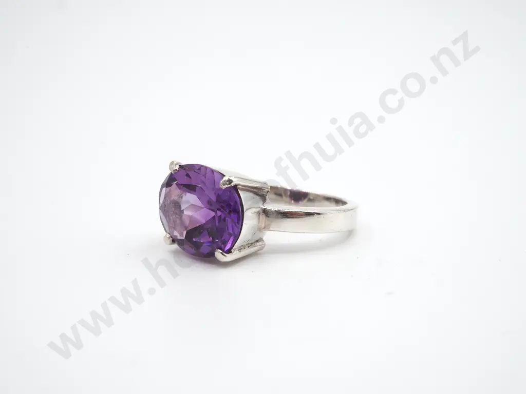 Sterling Silver Amethyst Ring Image 1++