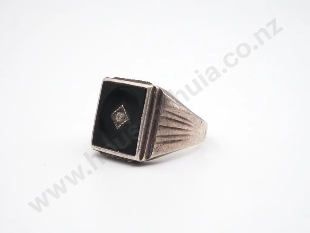 Sterling Silver Onyx Gents Signet Ring Image 1++