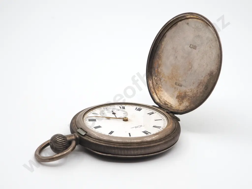 Textured Sterling Silver Hunter Pocket Watch w Crest Image 1++