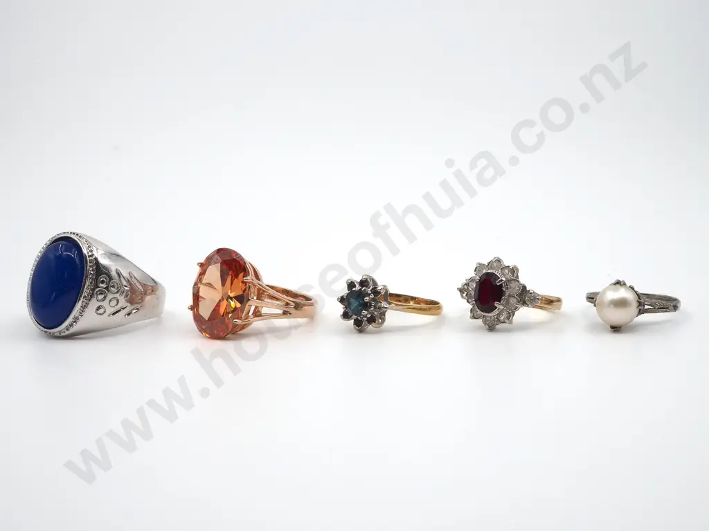 Bag Containing Five Costume Rings  Image 1++