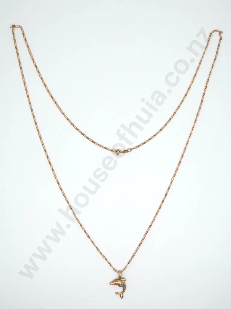 9ct Gold Chain w 9ct Gold Dolphin Pendant (A/F Missing One Diamond) Image 1++