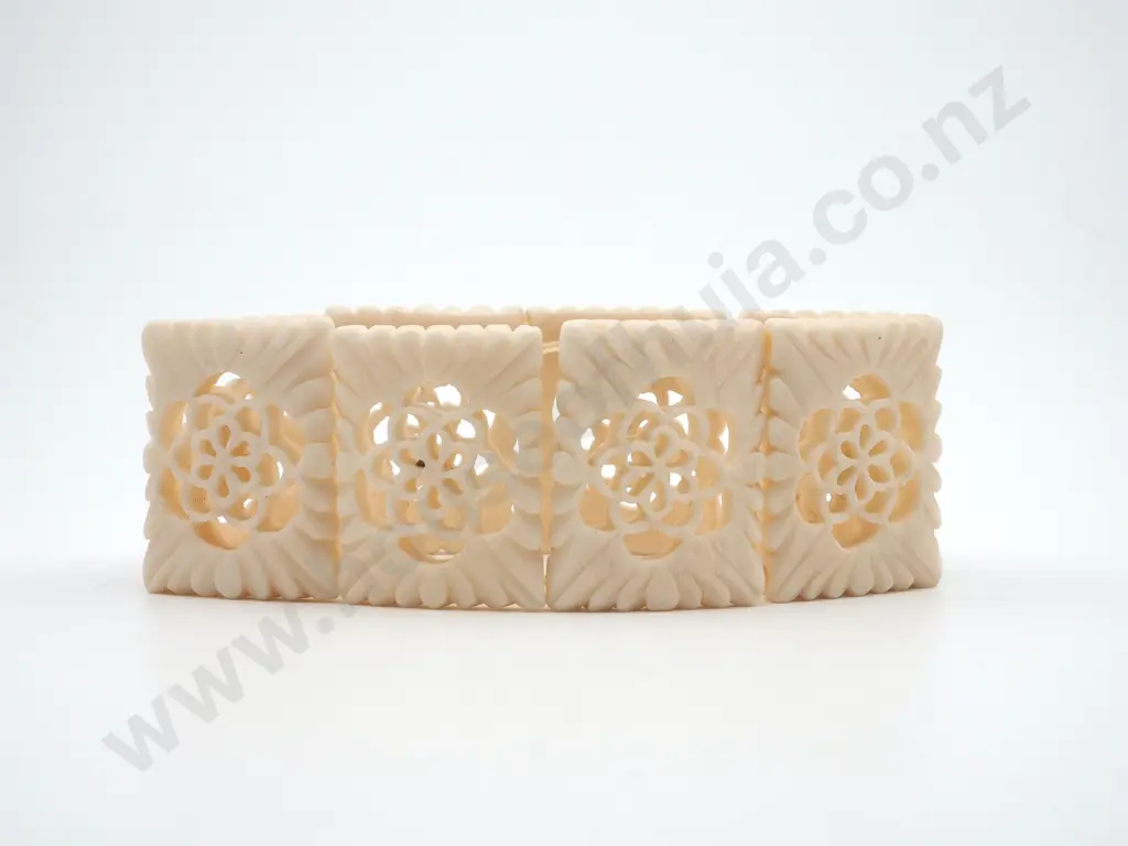 Antique Bone Bracelet Image 1++