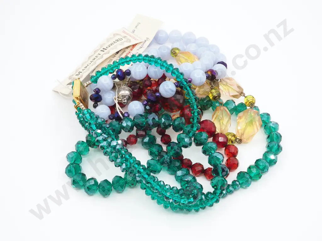 Assorted Lot of Necklaces Image 1++