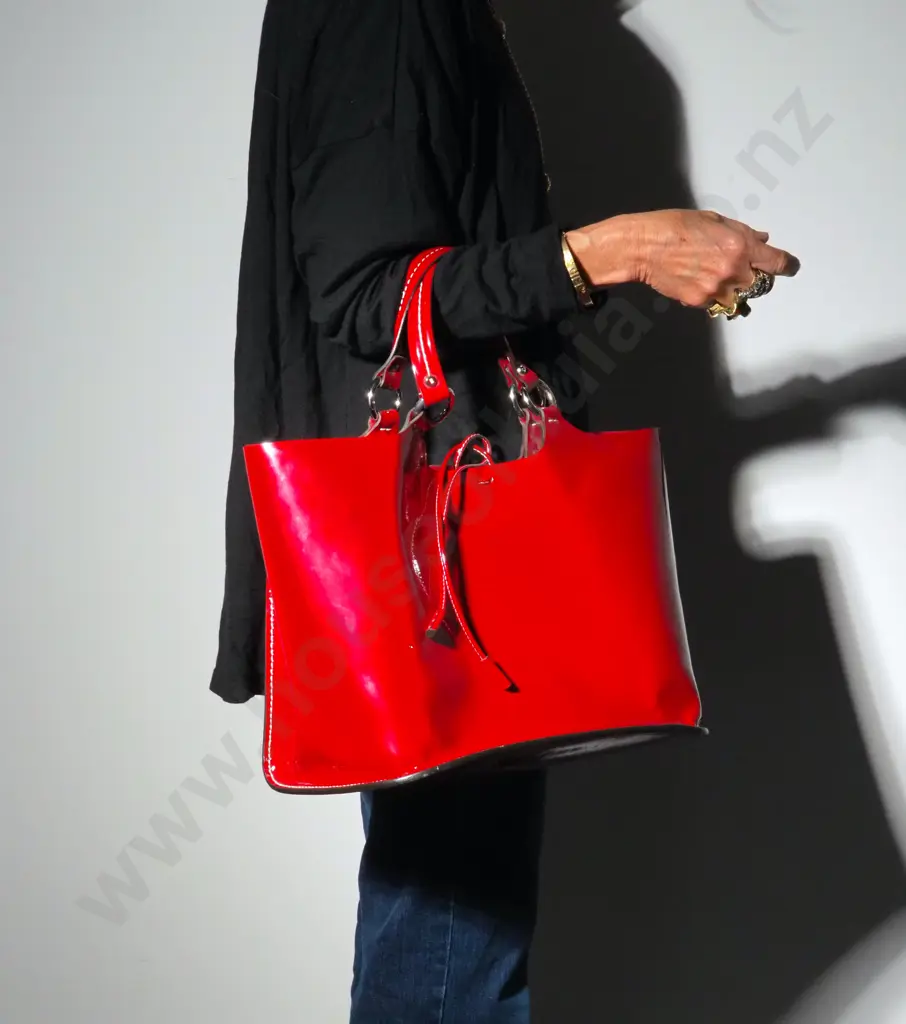 Bally Patent Leather Tote Bag Image 1++