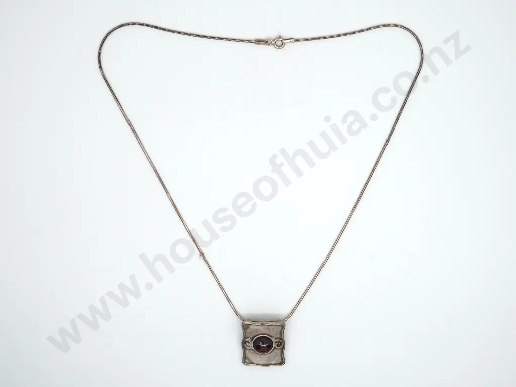 Sterling Silver Arts & Crafts Style Pendant with Cabochon Garnet & a Silver Chain Image 1++