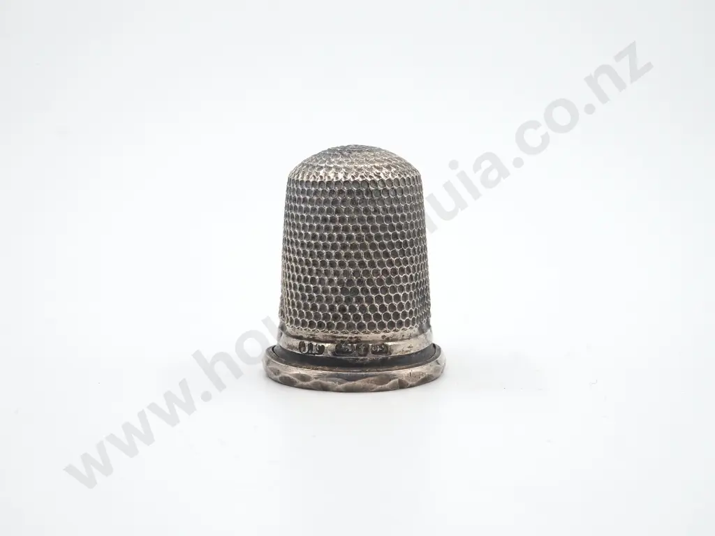 Sterling Silver Thimble. Maker JF Image 1++