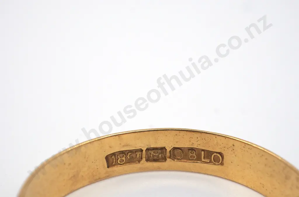 18ct Gold Wedding Band Image 1++