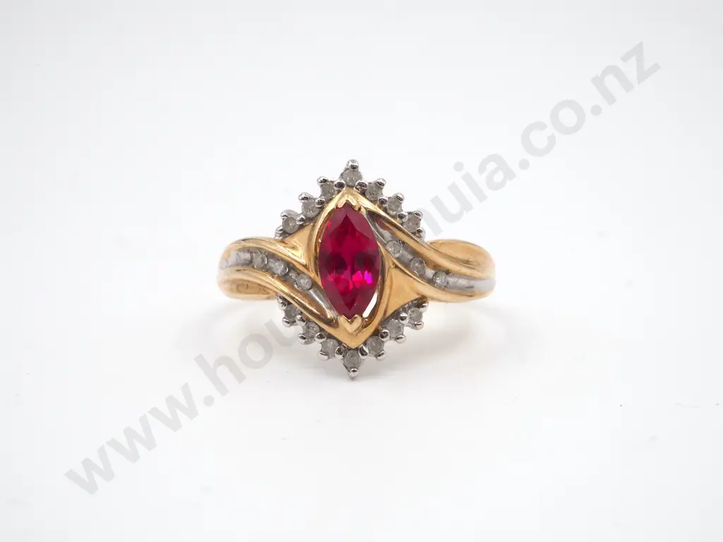 10ct Gold & Synthetic Ruby Ring Image 1++