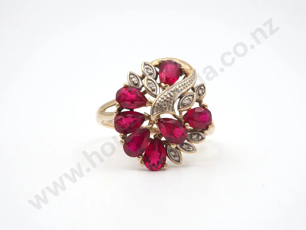 9ct Gold & Synthetic Ruby Ring  Image 1++