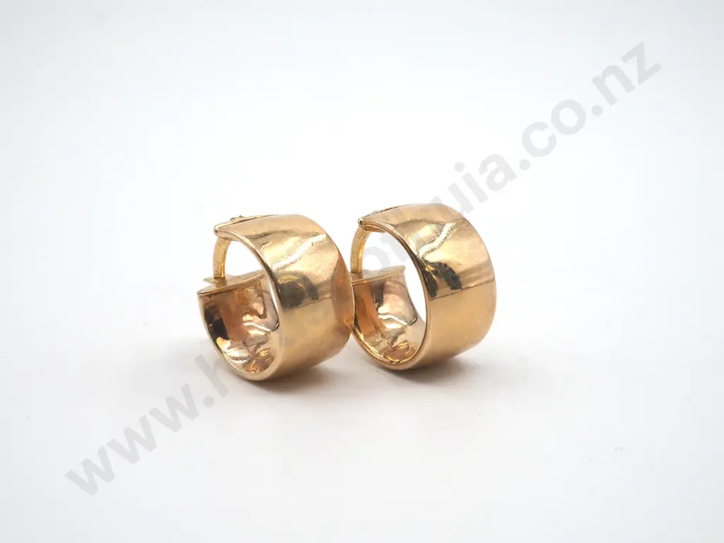 9ct Gold Hoop Earrings Image 1++