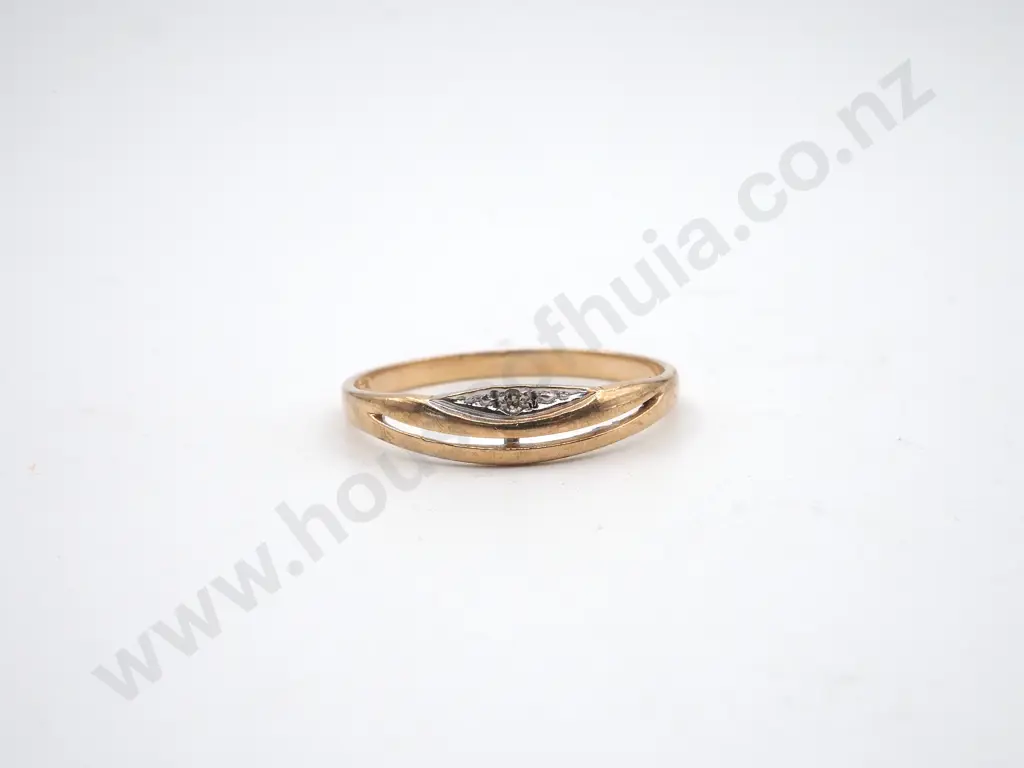 9ct Gold Ring Image 1++