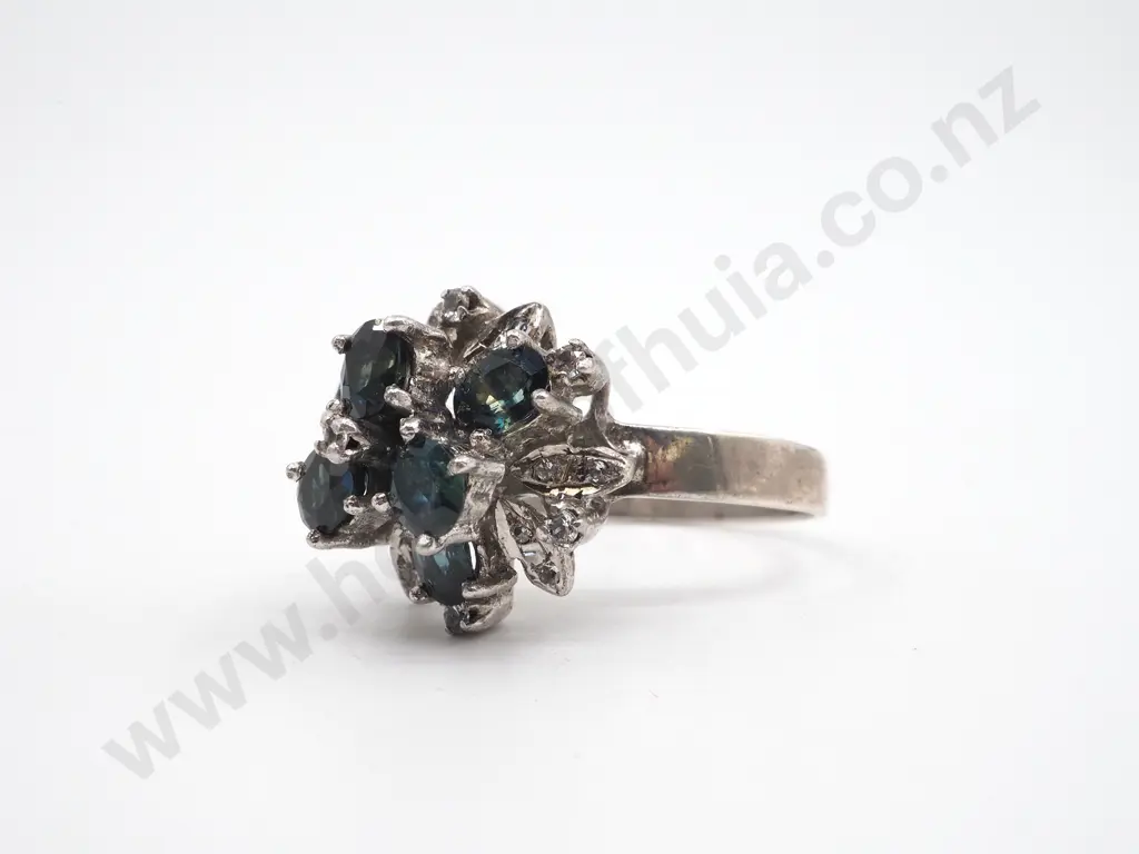 Sterling Silver Green Gem Ring Image 1++
