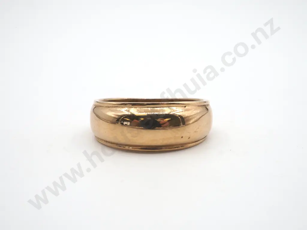 9ct Gold Rose Wedding Band w Dome Top Image 1++